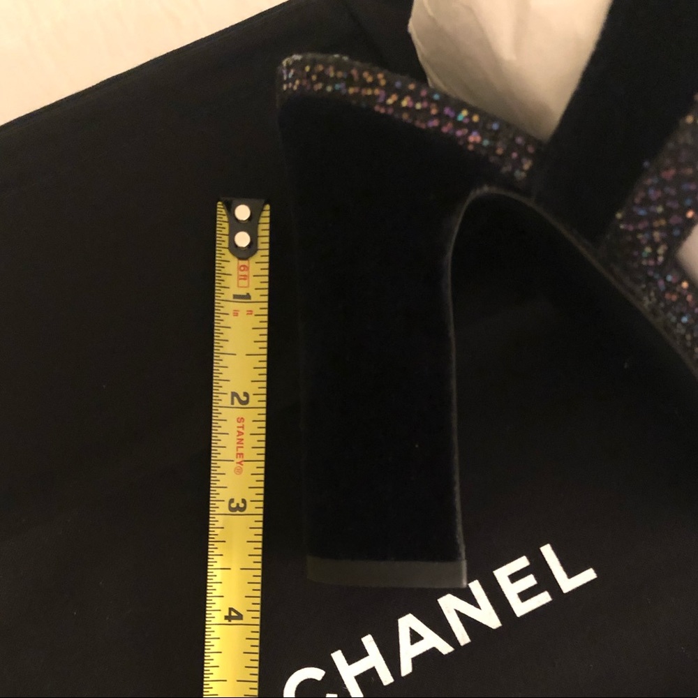 ❌SOLD❌NEW Authentic Chanel Samdals - Picture 6 of 8